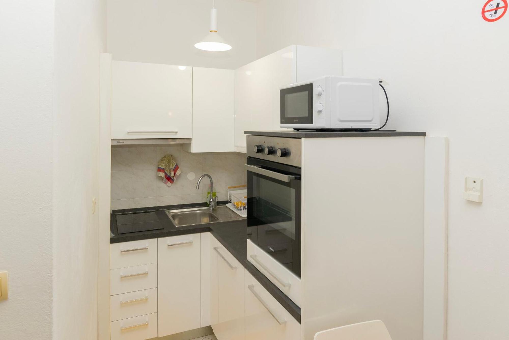 Apartments Pero - Free Parking Дубровник Екстер'єр фото